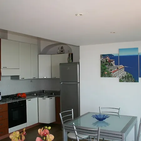 B&B 룸스 라벨로