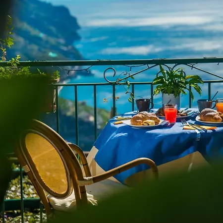 B&B Ravello Rooms Panzió 3*