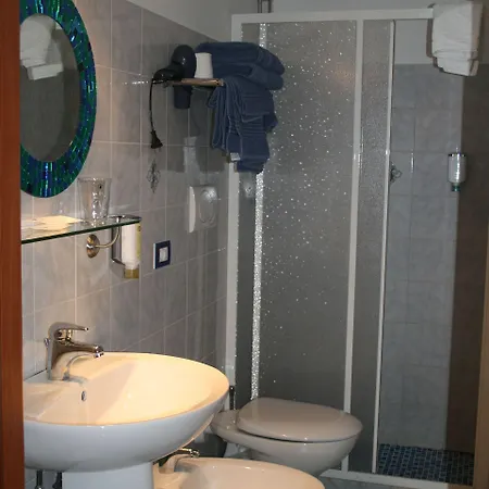 住宿加早餐酒店 拉维罗客房住宿加早餐酒店 拉维罗