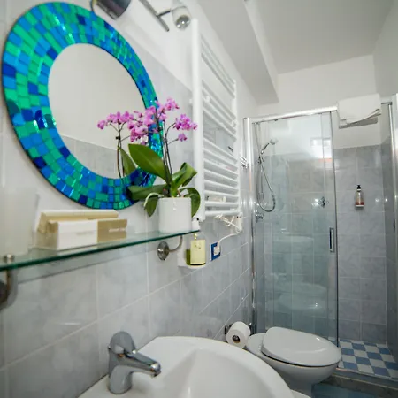 住宿加早餐酒店 拉维罗客房住宿加早餐酒店 3*