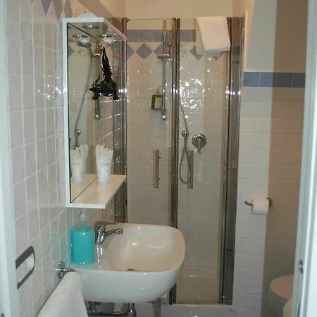 拉维罗客房住宿加早餐酒店 3* 拉维罗