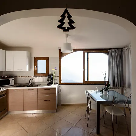 Alojamento de Acomodação e Pequeno-almoço B&B Ravello Rooms 3*