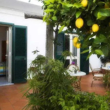 B&B Ravello Rooms 3* Ραβέλλο